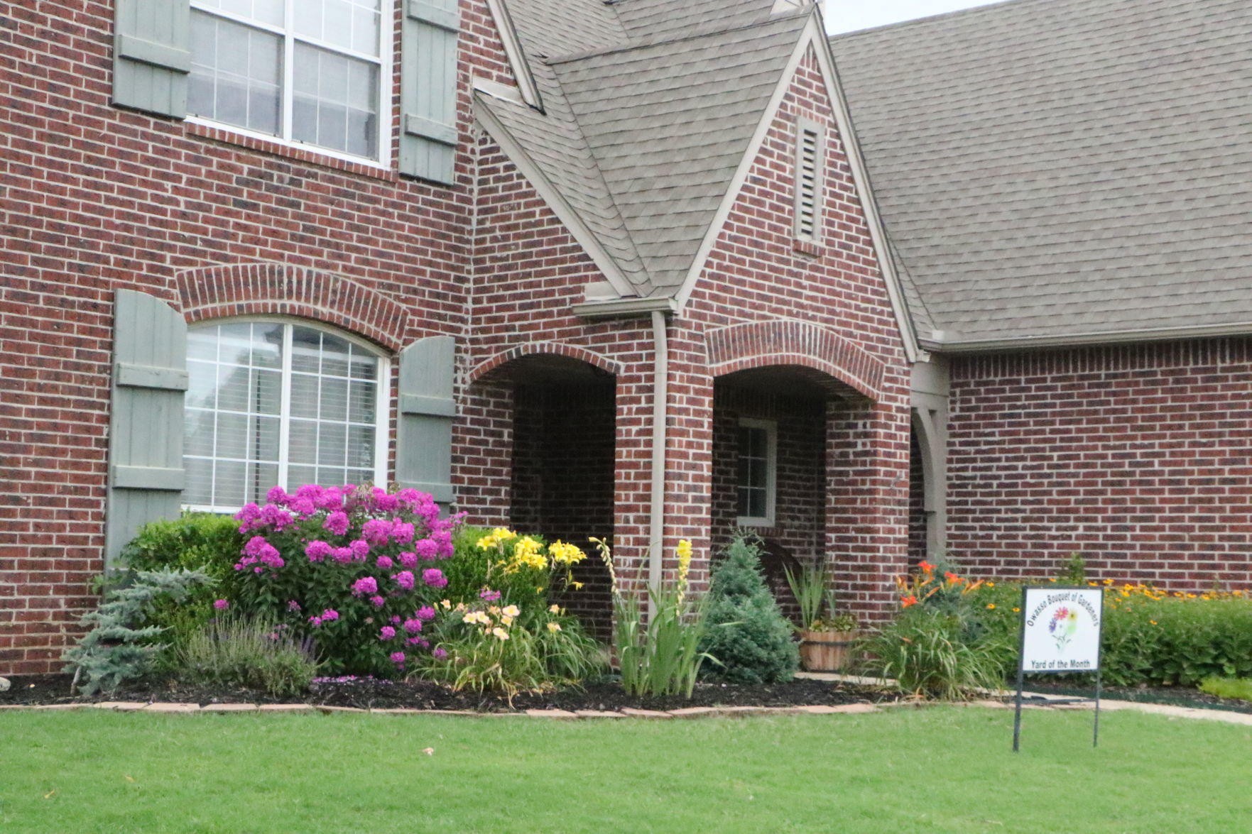 July Yard of the Month